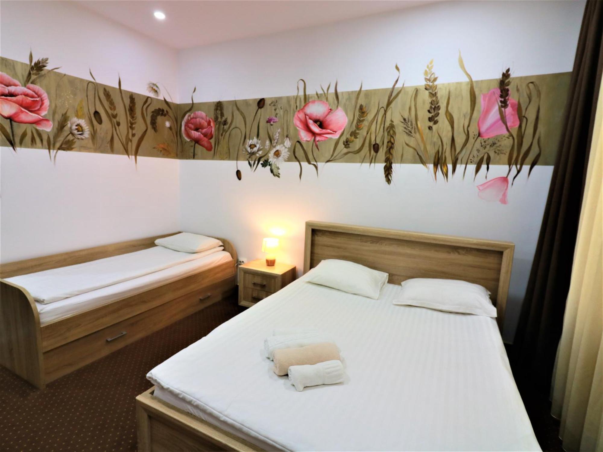 Flowers House Сибиу Экстерьер фото