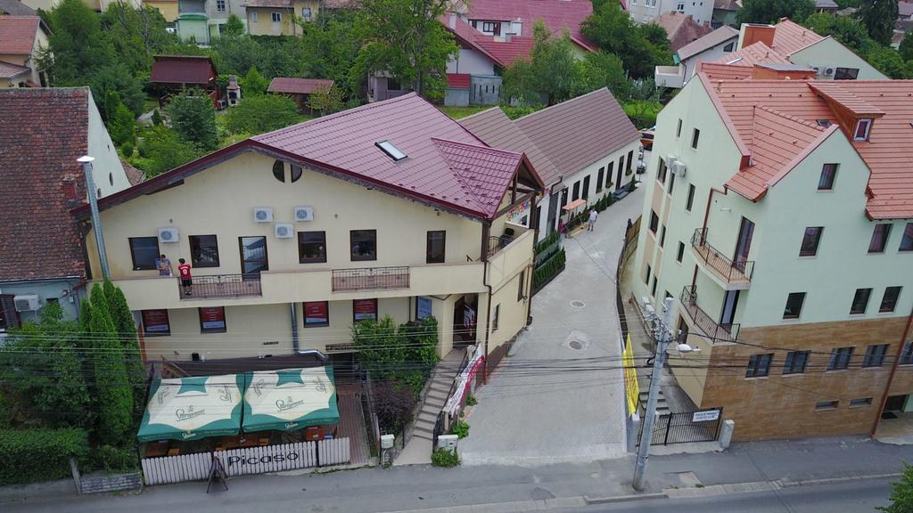 Flowers House Сибиу Экстерьер фото