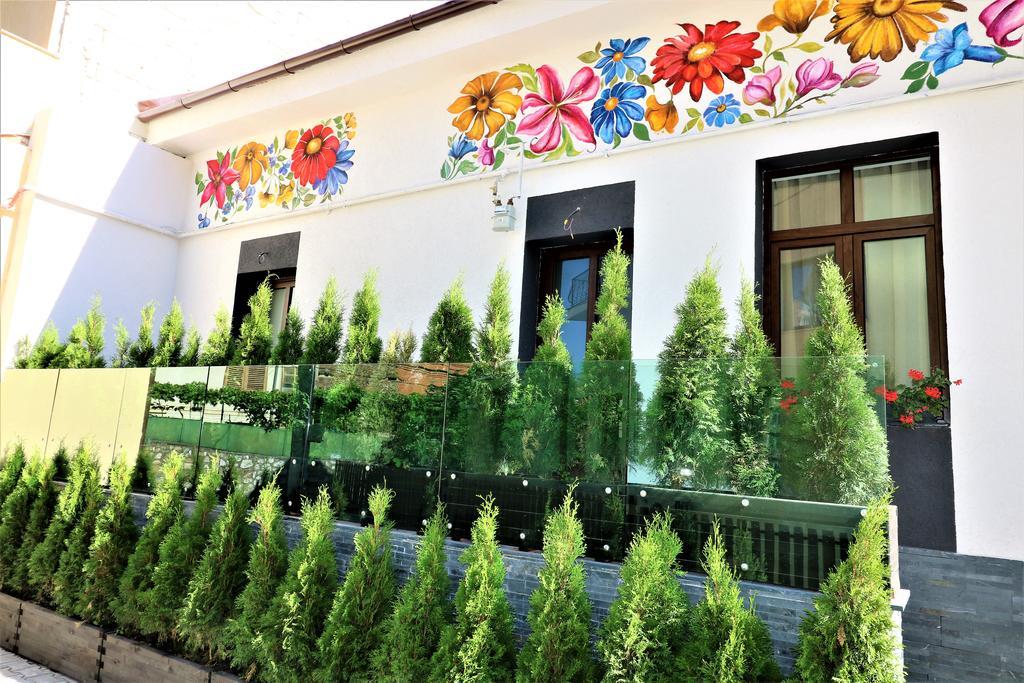 Flowers House Сибиу Экстерьер фото