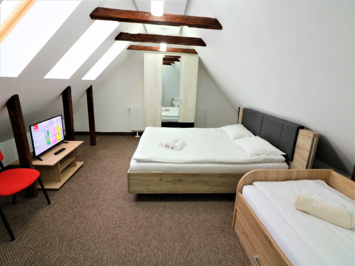 Flowers House Сибиу Экстерьер фото