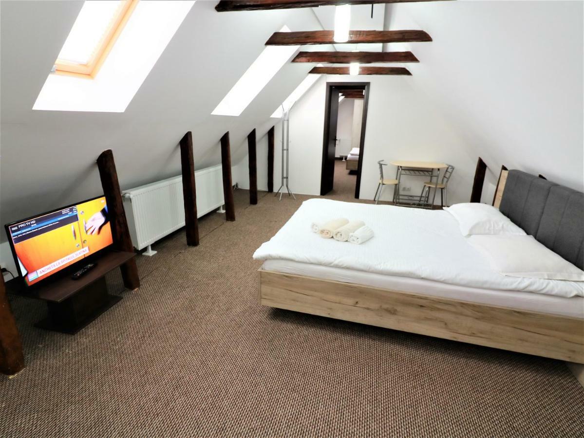 Flowers House Сибиу Экстерьер фото
