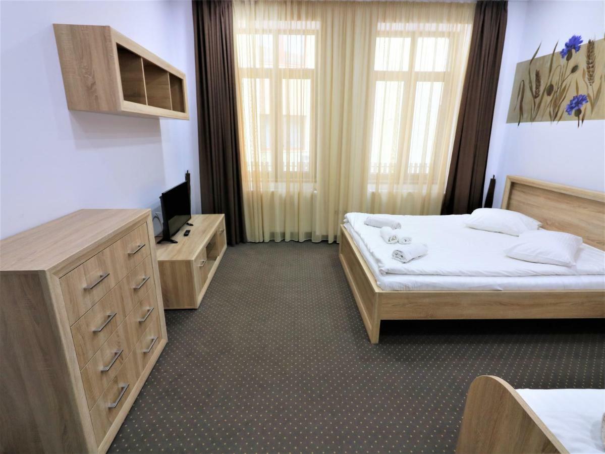 Flowers House Сибиу Экстерьер фото