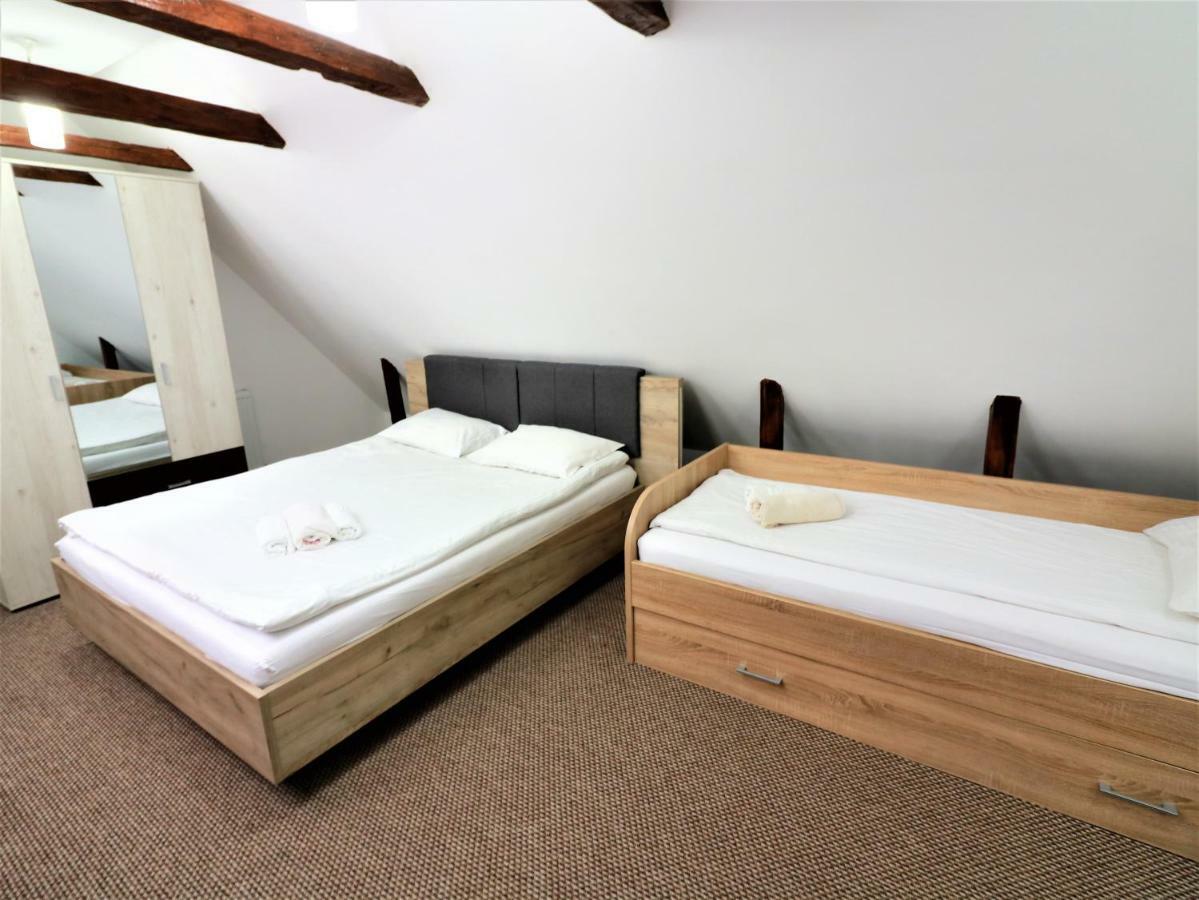 Flowers House Сибиу Экстерьер фото