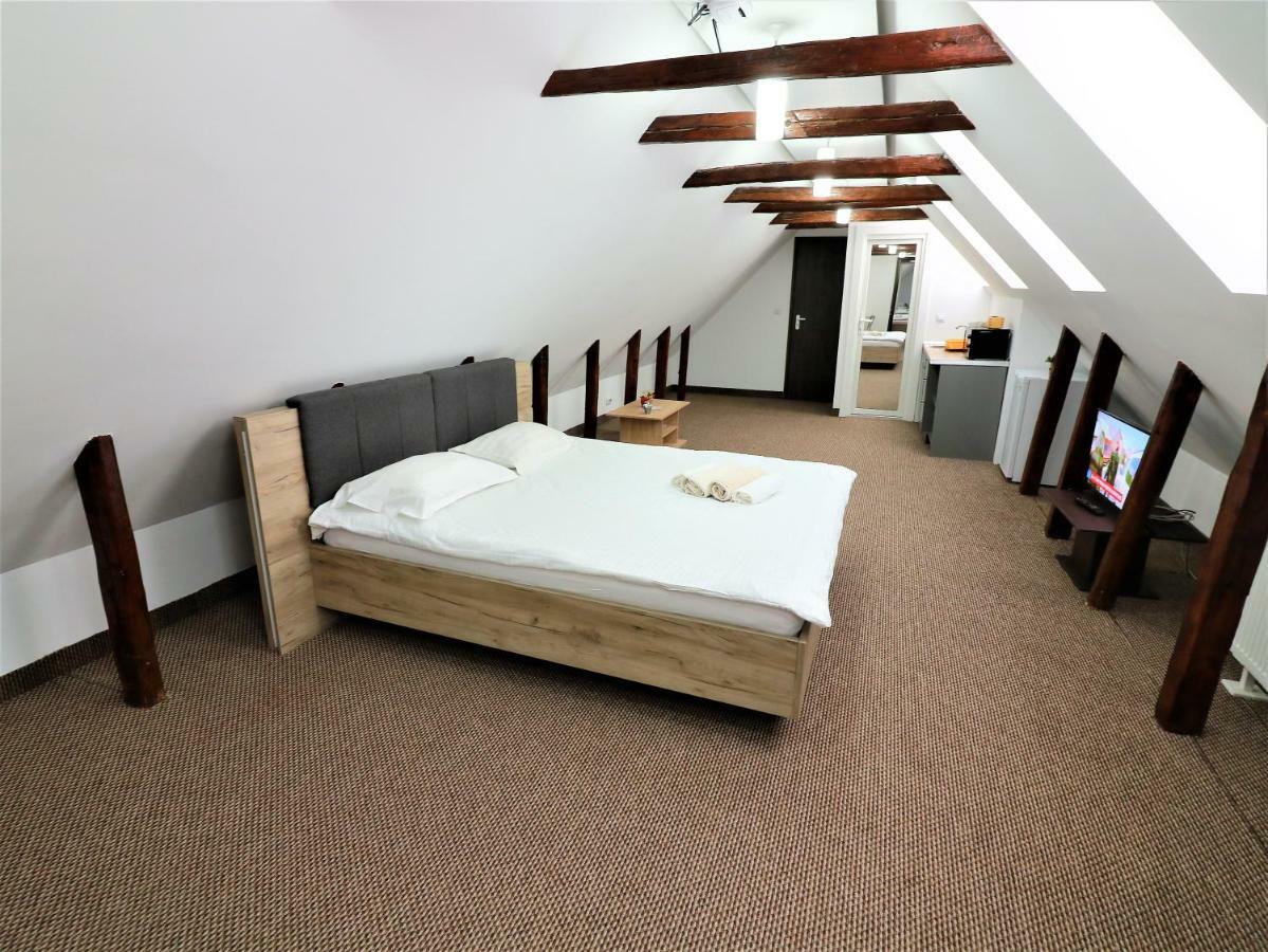 Flowers House Сибиу Экстерьер фото